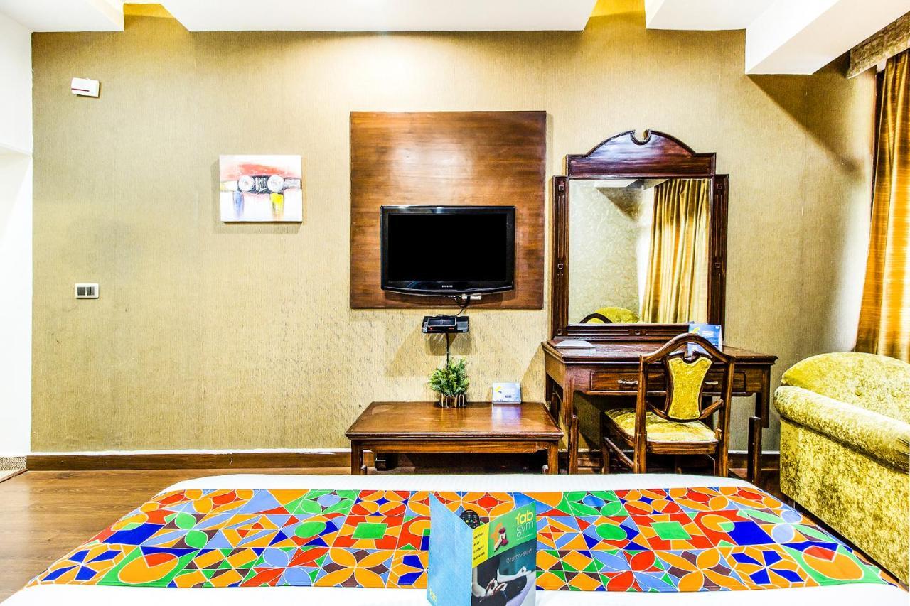 Fabhotel Le Monarque Chandīgarh Εξωτερικό φωτογραφία